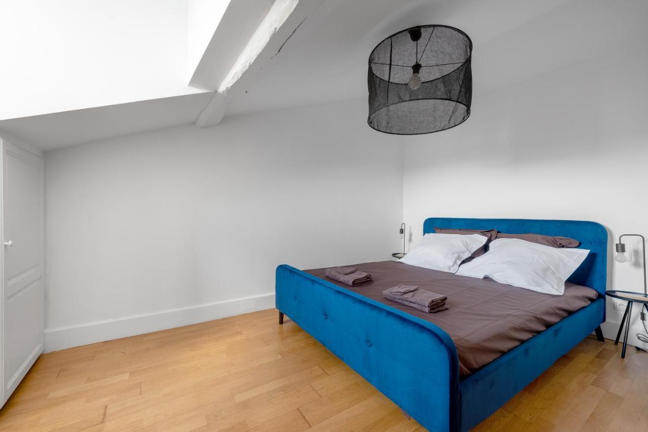 Apartamento Charmand Duplex Avec Vue Sur La Cite & Les Toits Carcasona Exterior foto